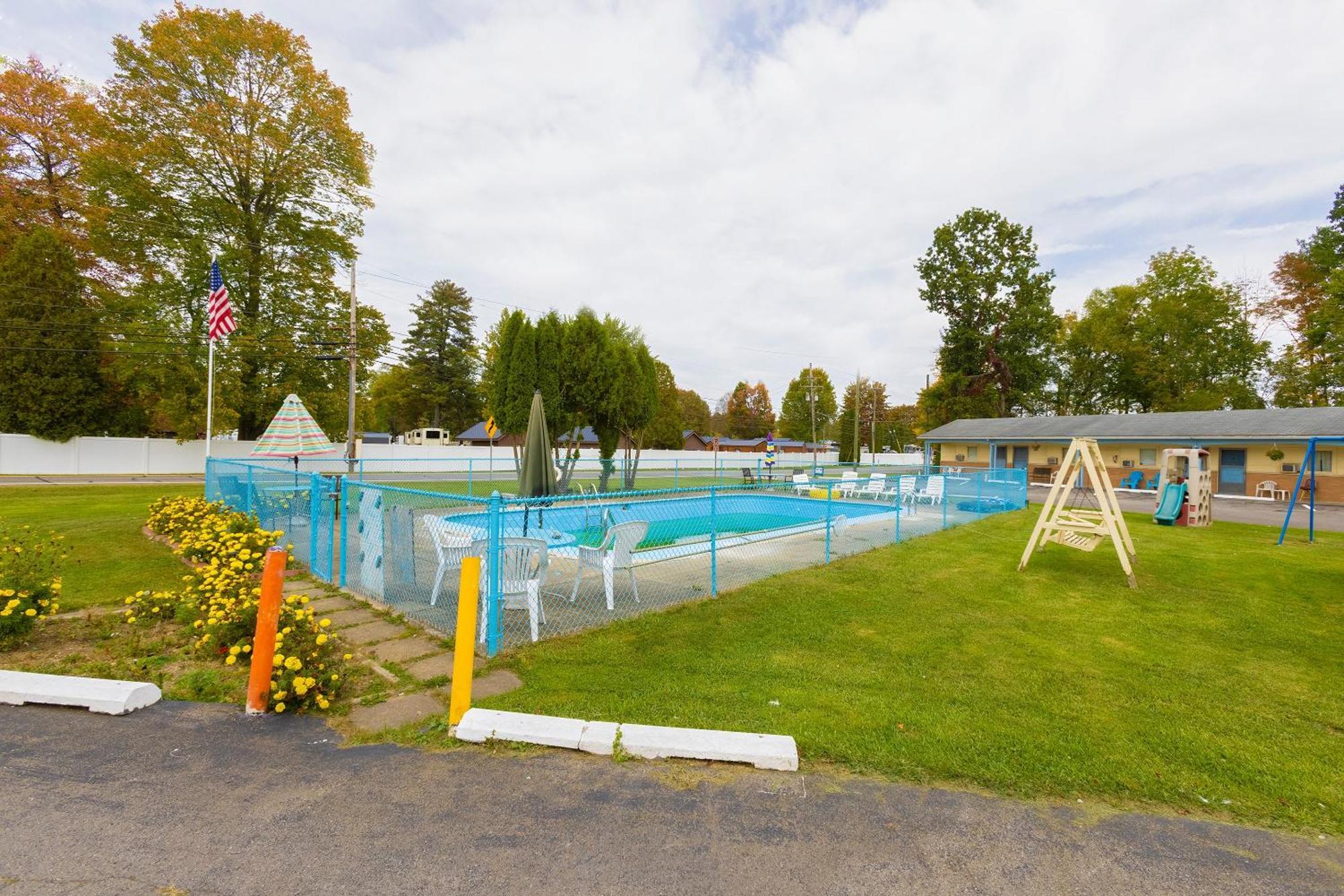 Parkside Motel By Oyo Meadville Conneaut Lake Conneaut Lakeshore Eksteriør bilde